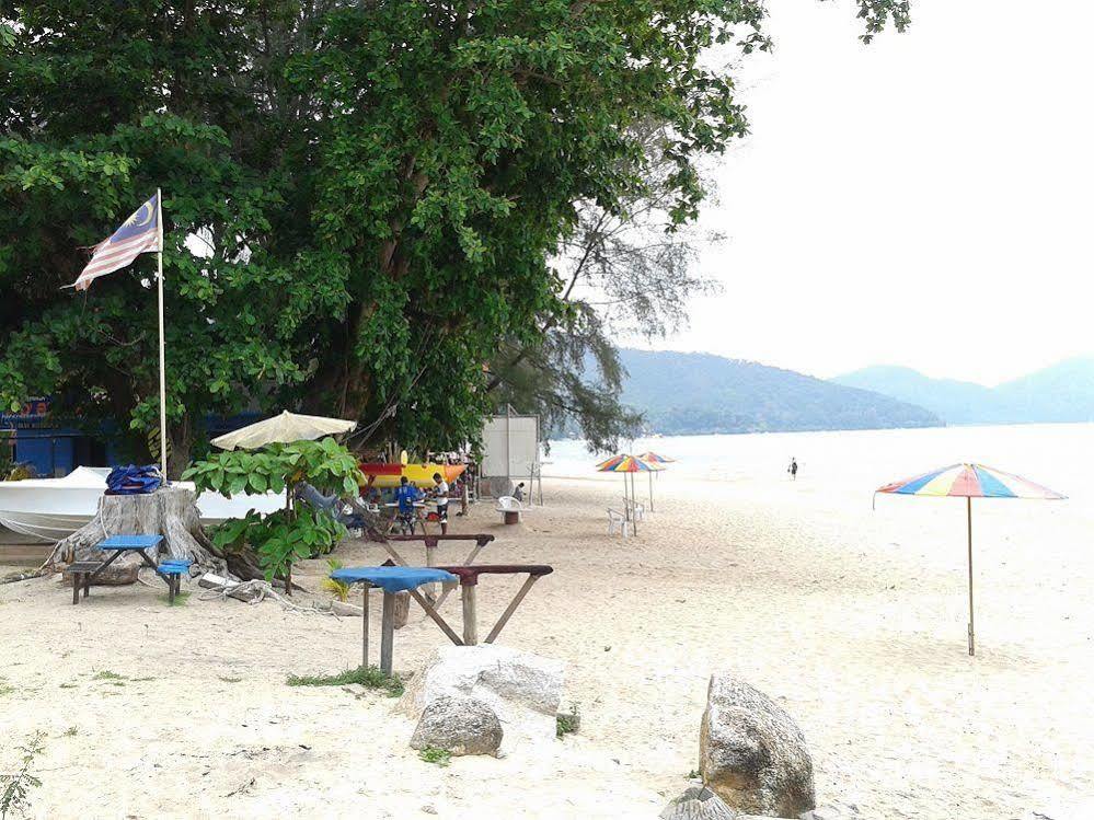 Baba'S Guest House By The Sea Бату-Ферринги Экстерьер фото